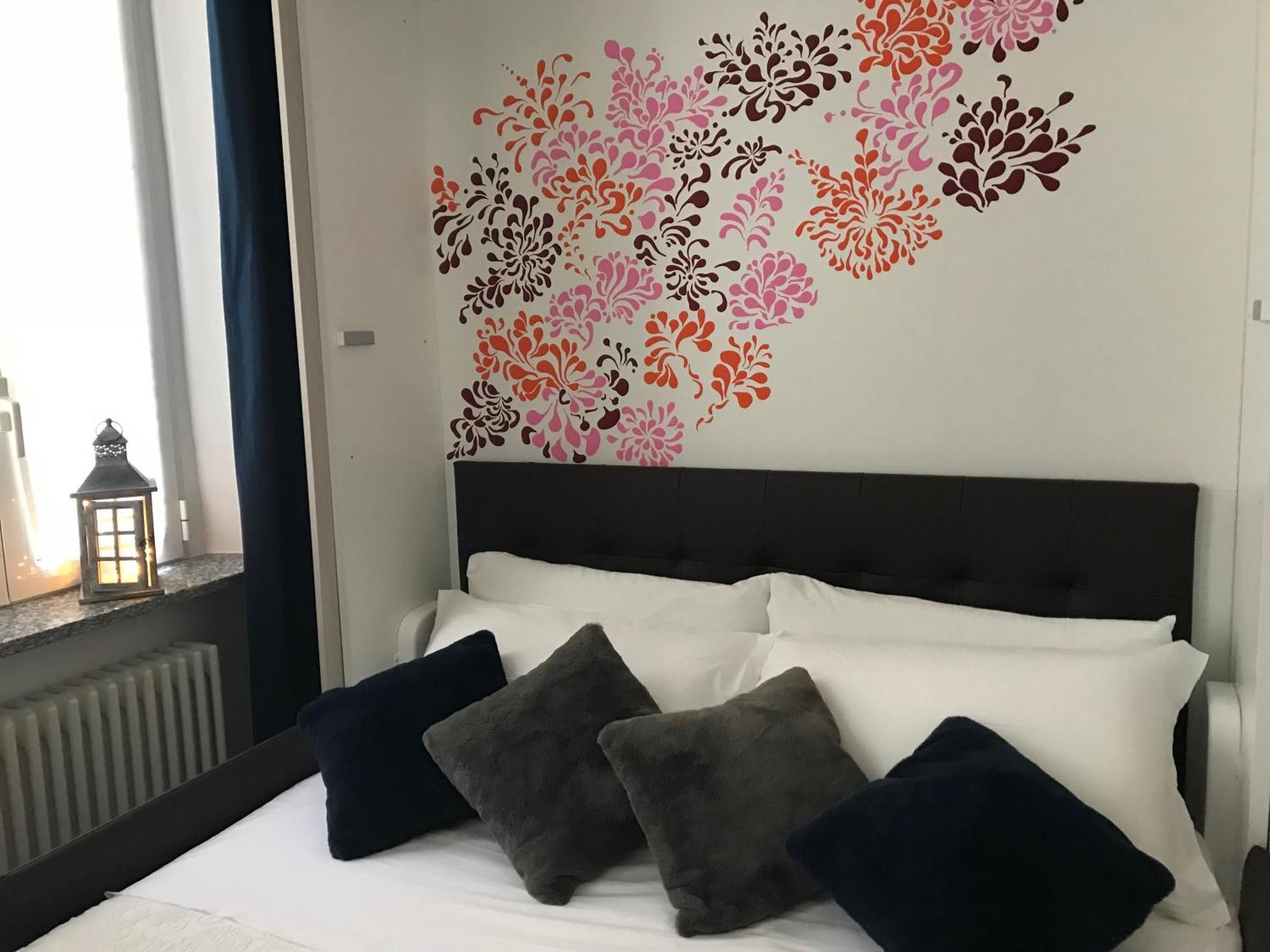 Love & Smile Apartment By Rent All Комо Екстериор снимка